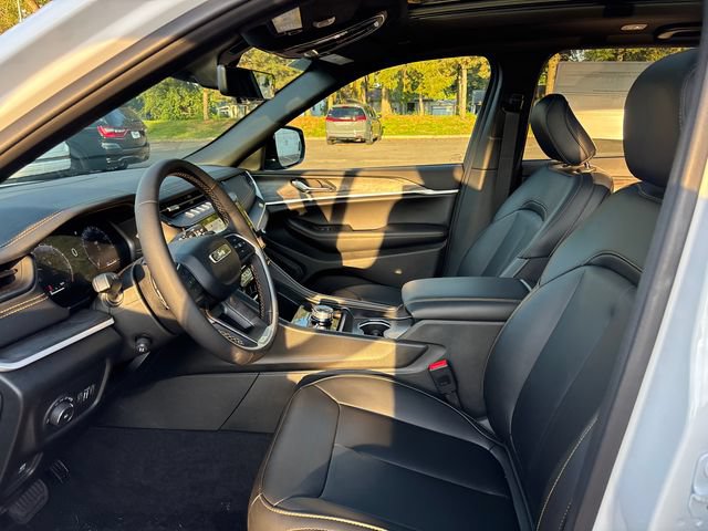 New 2026 Jeep Grand Cherokee Limited AWD/4WD image 6