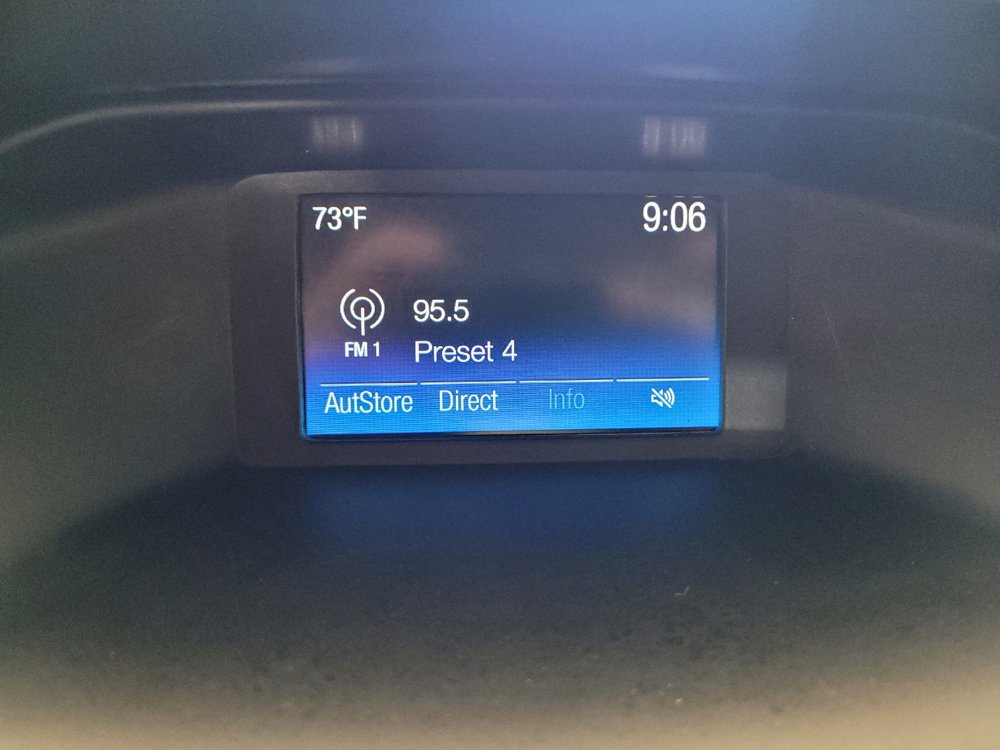 Used 2017 Ford Focus SE FWD image 25