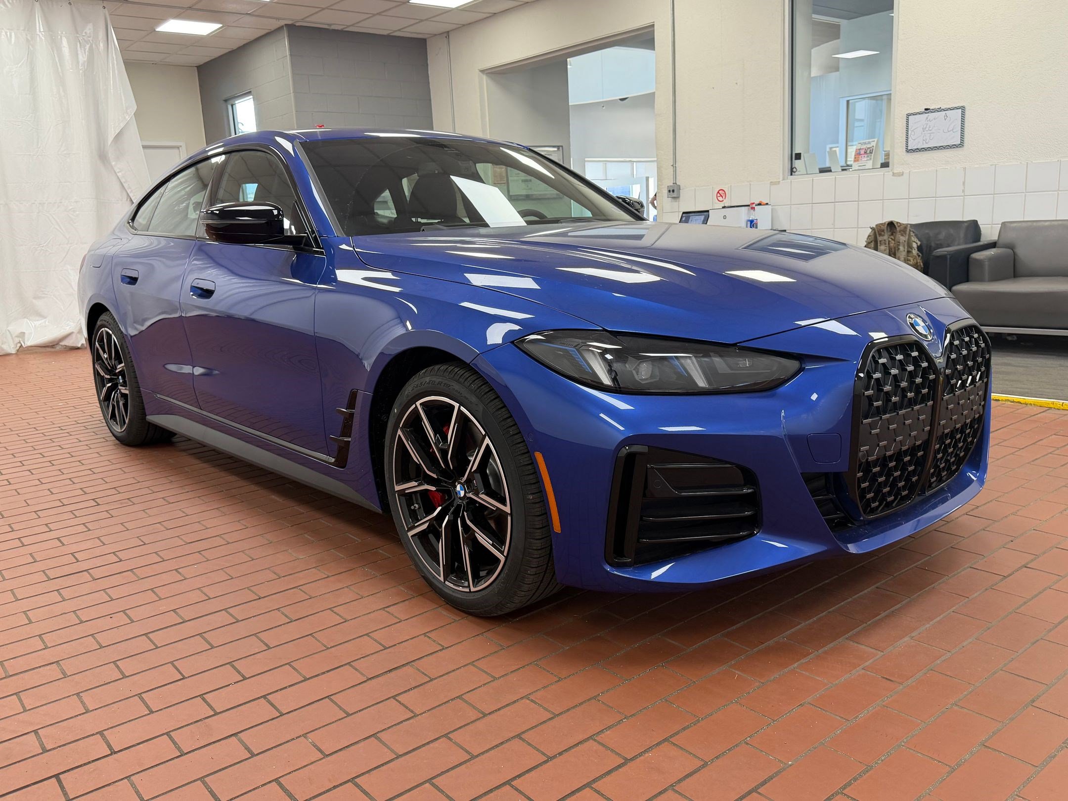 New 2026 BMW 430i xDrive w/ M Sport Package image 6