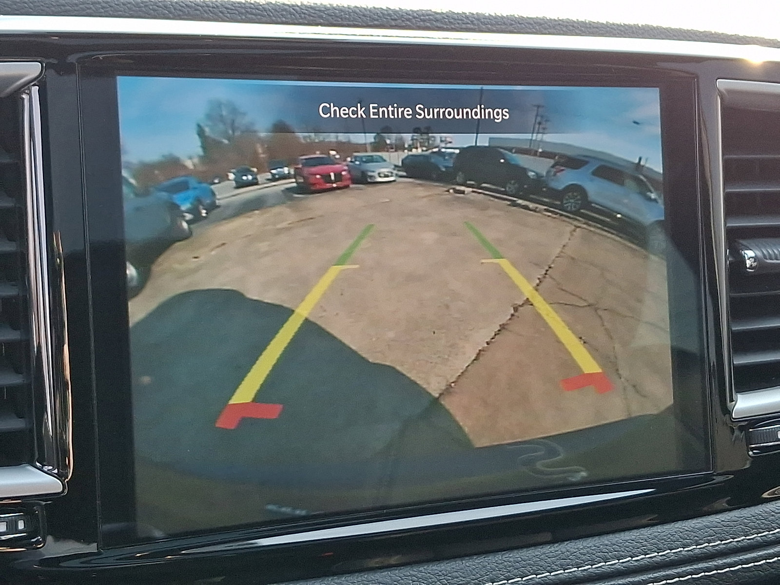 Used 2022 Chrysler Pacifica Touring-L w/ S Appearance Package image 24