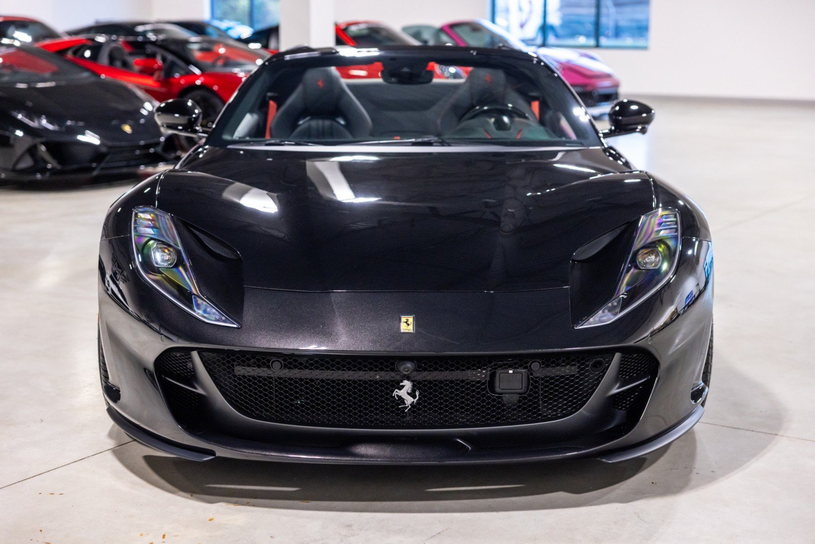 Used 2021 Ferrari 812 GTS RWD image 11
