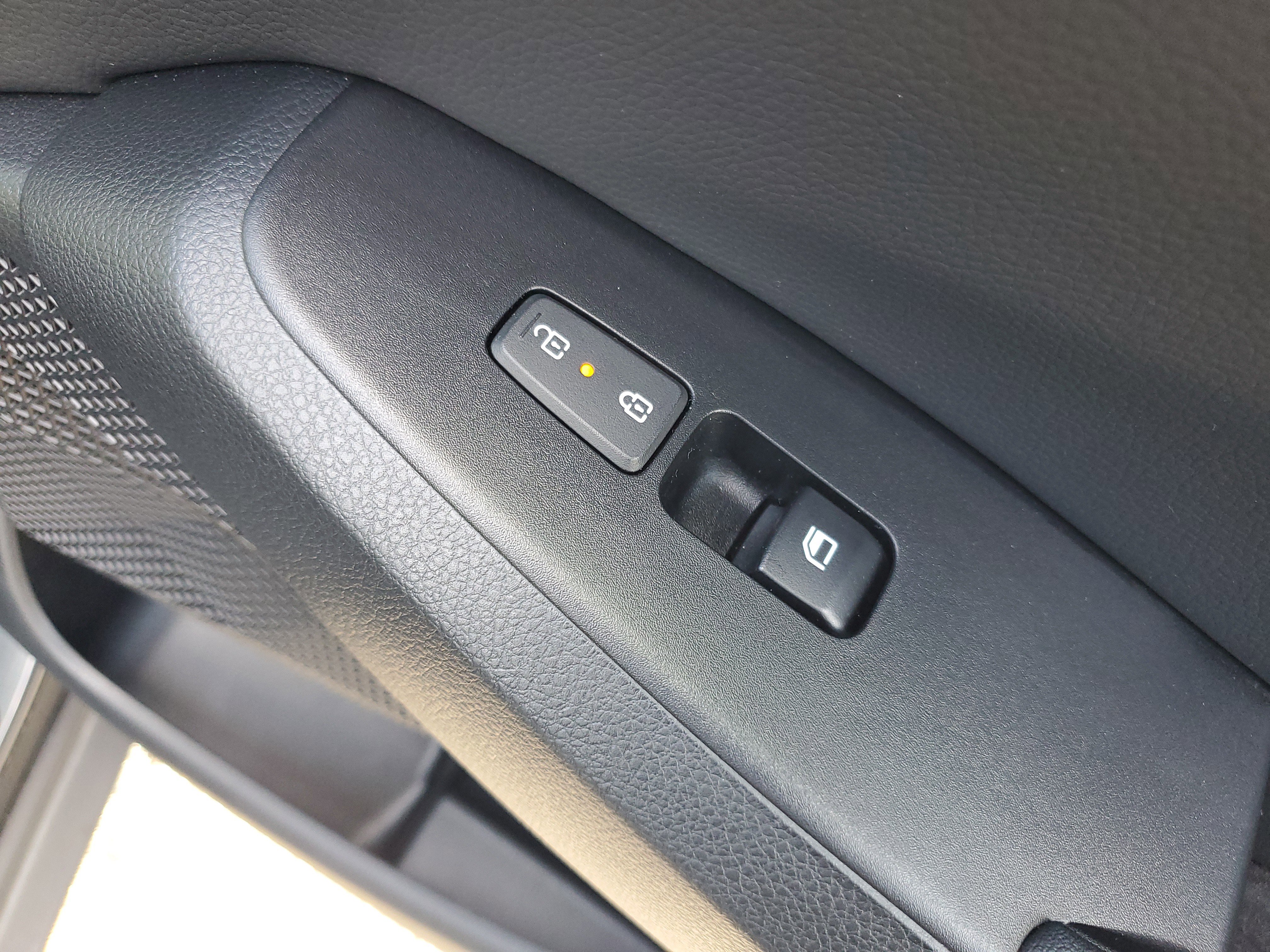 Certified 2025 Kia Seltos EX image 11