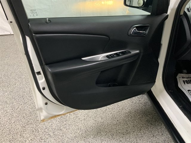 Used 2014 Dodge Journey SXT w/ Flexible Seating Group AWD/4WD image 13