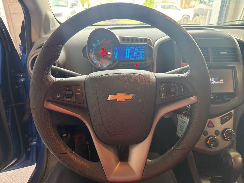 Used 2016 Chevrolet Sonic LT FWD image 7