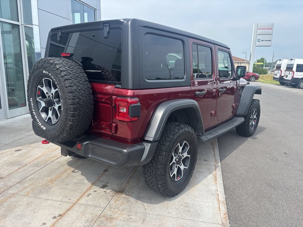 Used 2022 Jeep Wrangler Unlimited Rubicon w/ Dual Top Group AWD/4WD image 11