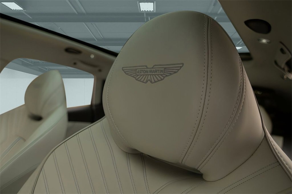 New 2025 Aston Martin DBX 707 image 23