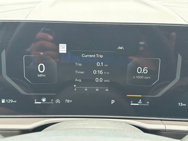 New 2026 Kia Sportage SX FWD image 11