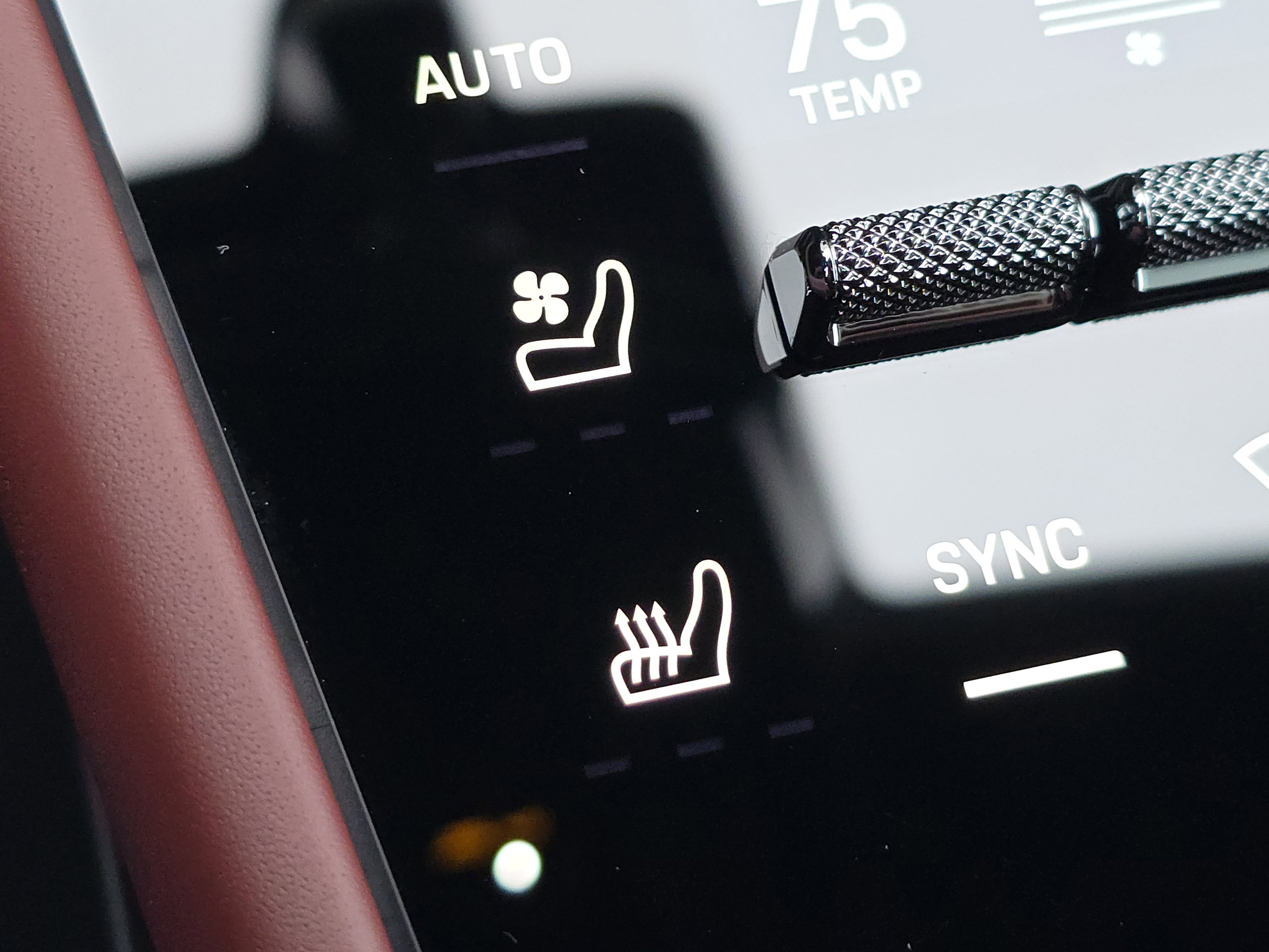 New 2026 Porsche Cayenne GTS image 22