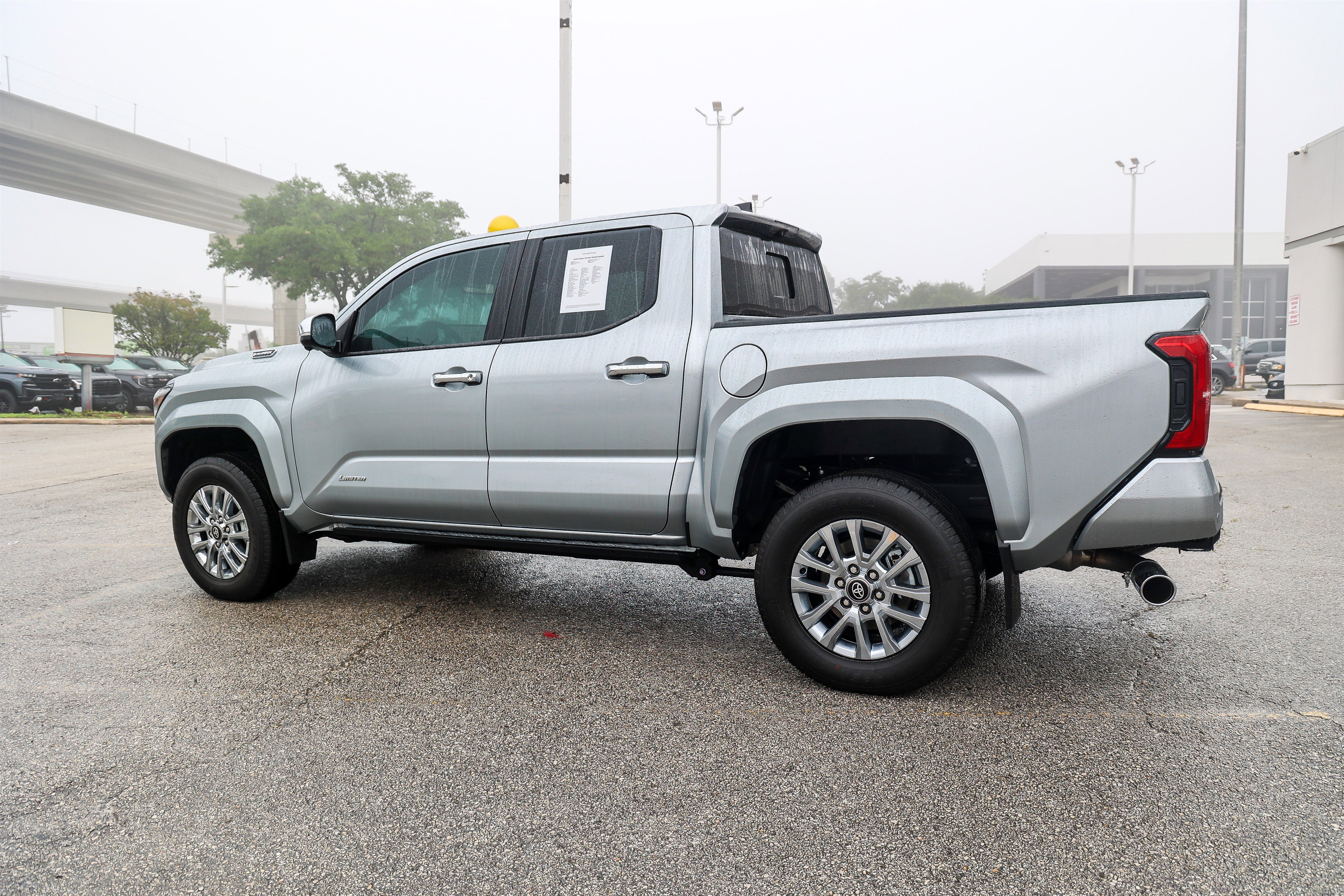 Certified 2026 Toyota Tacoma Limited AWD/4WD image 10