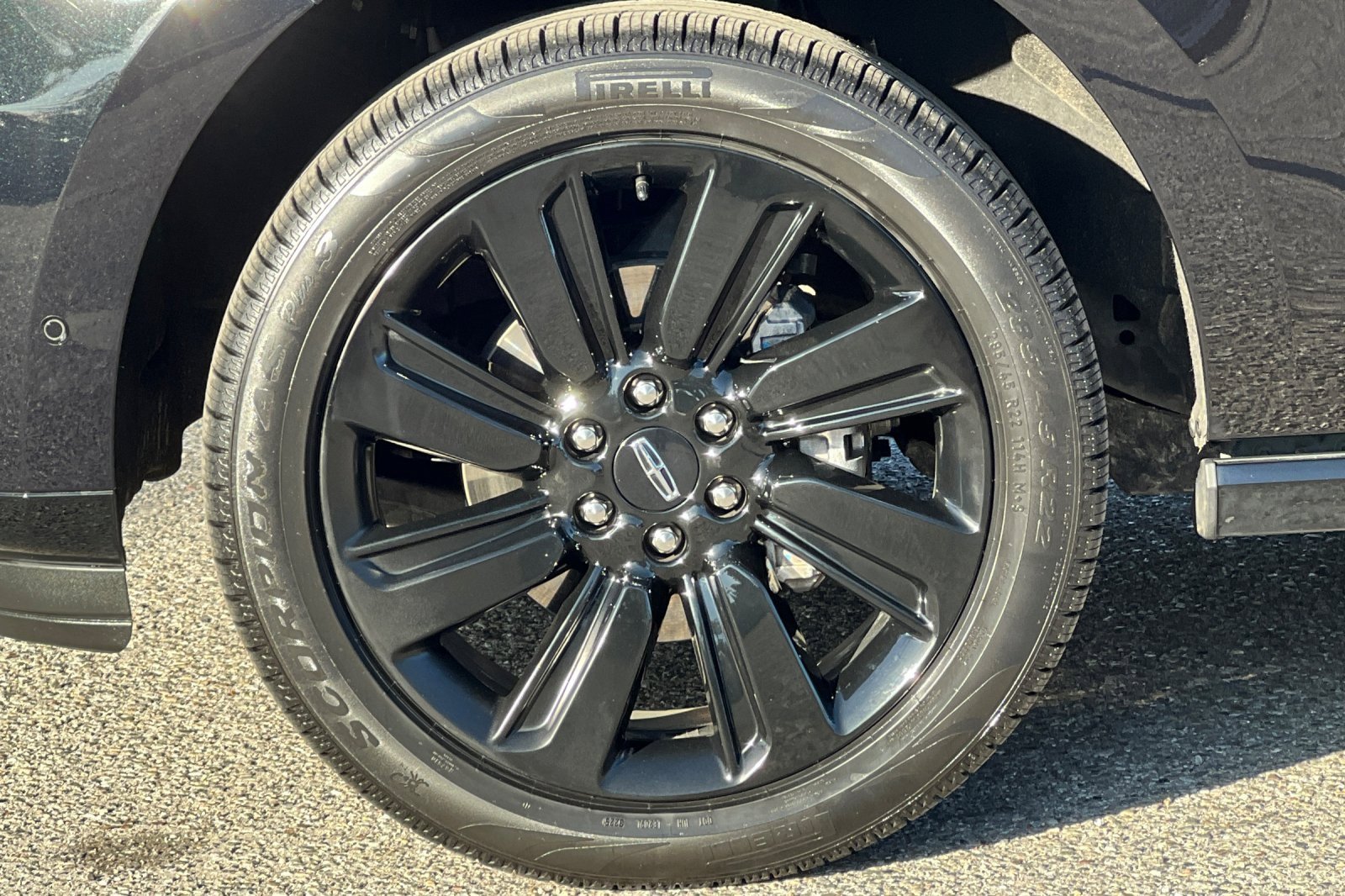 Certified 2023 Lincoln Navigator Reserve image 28