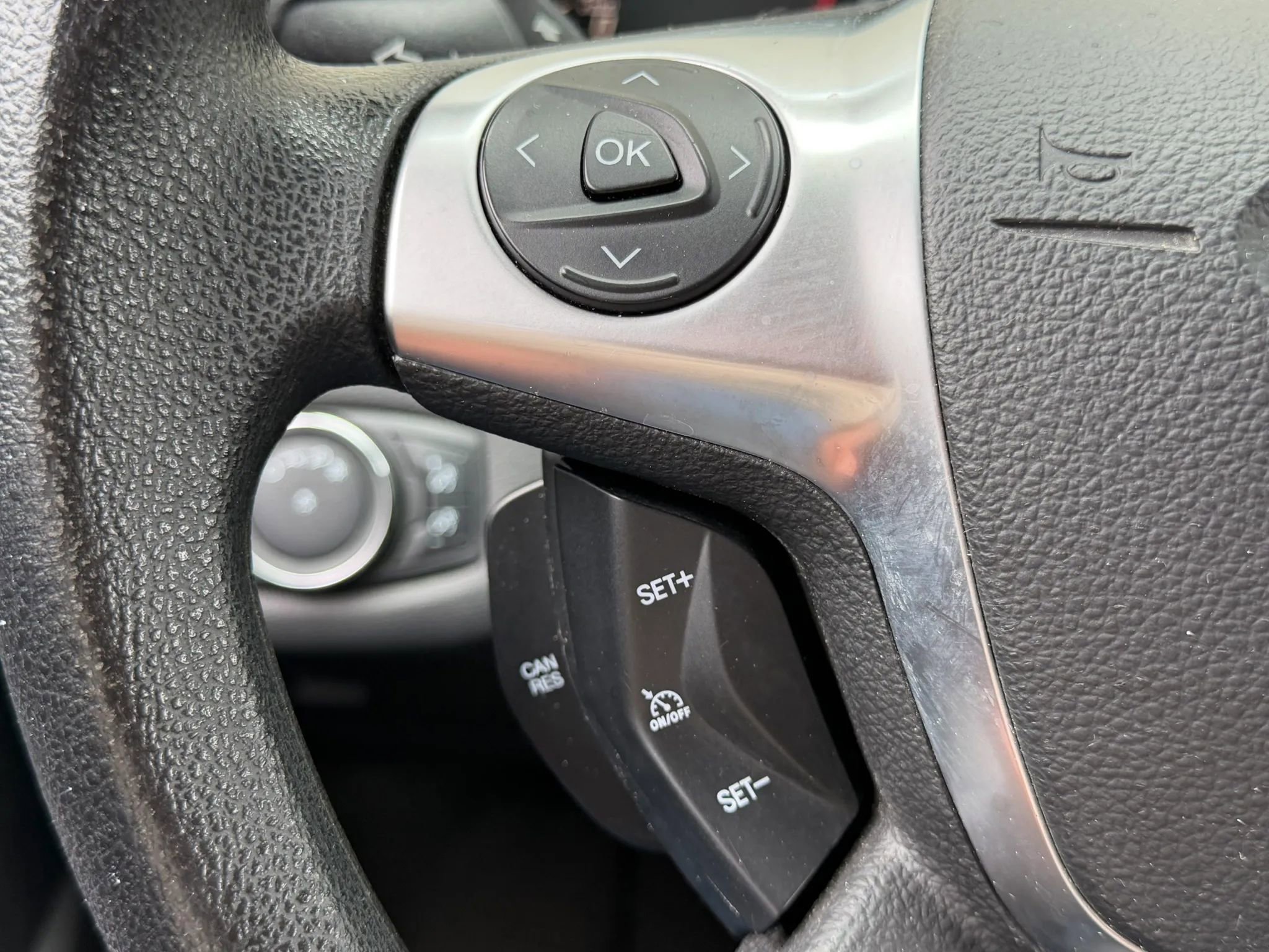 Used 2014 Ford Escape SE FWD image 23