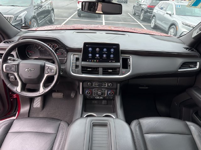 Certified 2021 Chevrolet Tahoe Z71 w/ Luxury Package AWD/4WD image 12