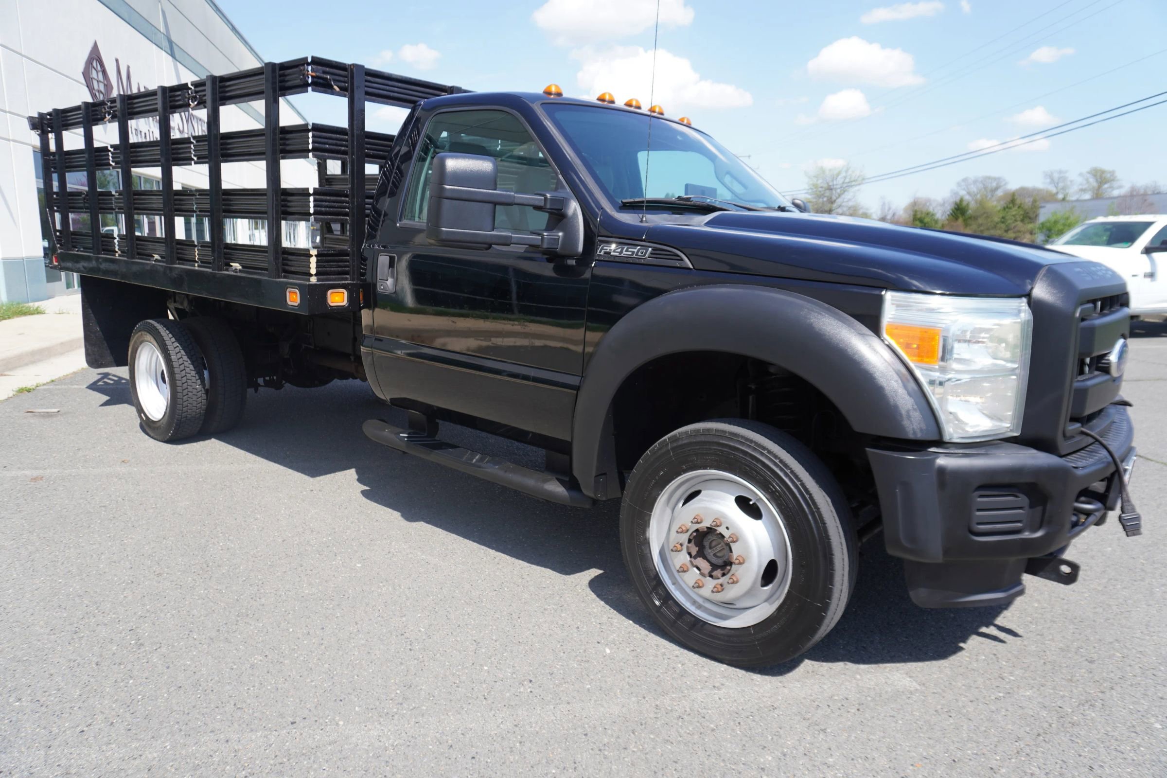 Used 2011 Ford F450 XL w/ Trailer Tow Pkg AWD/4WD image 2