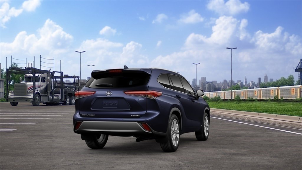 New 2025 Toyota Highlander Limited image 9