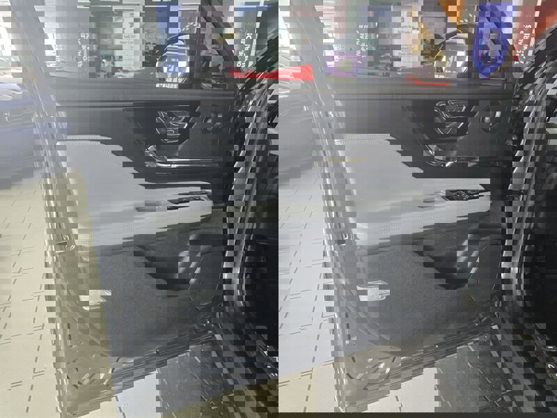 Used 2020 Lincoln Corsair Reserve w/ Equipment Group 201A image 7