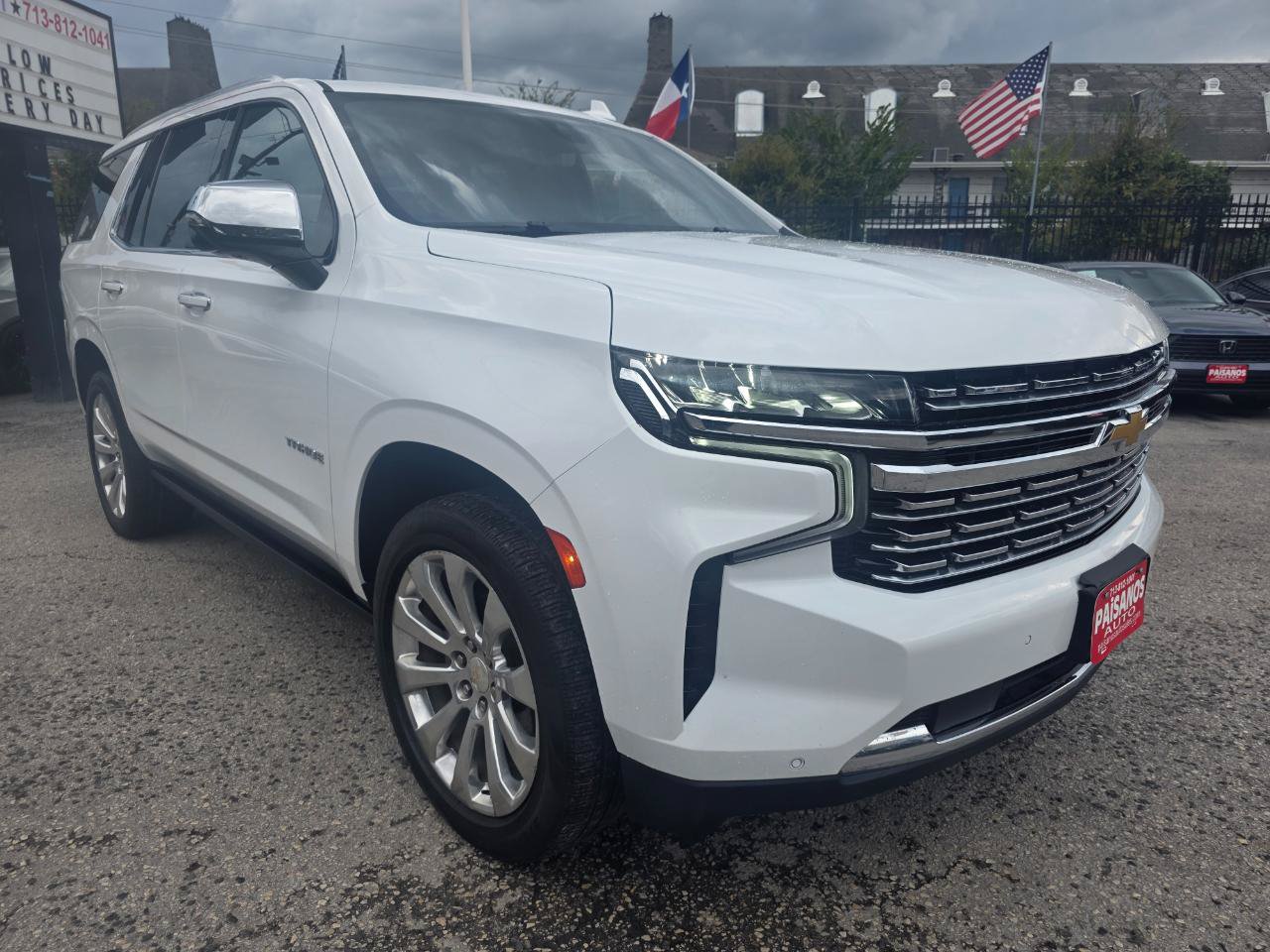Used 2021 Chevrolet Tahoe Premier w/ Premium Package RWD image 4