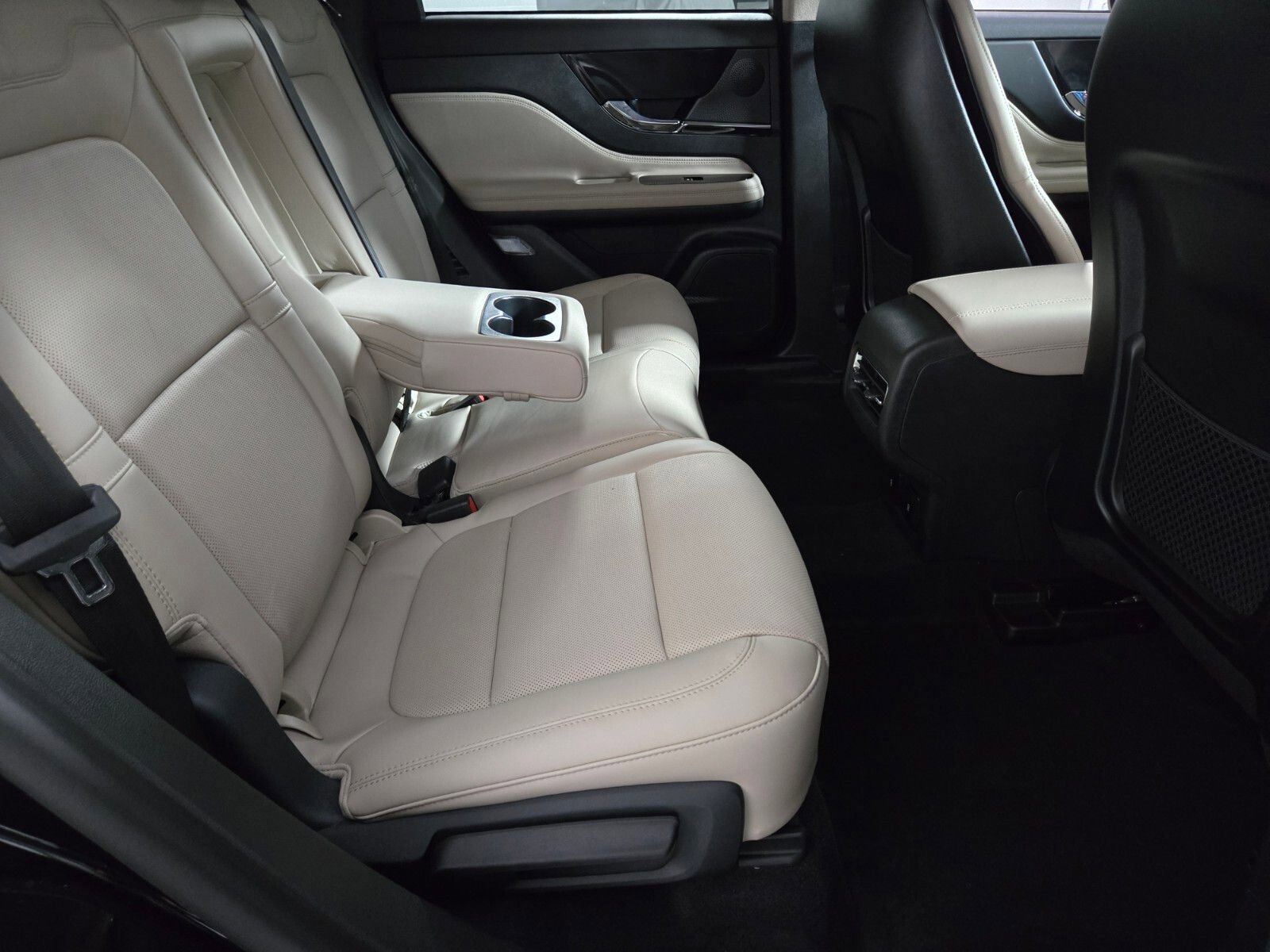 New 2026 Lincoln Corsair Grand Touring image 18