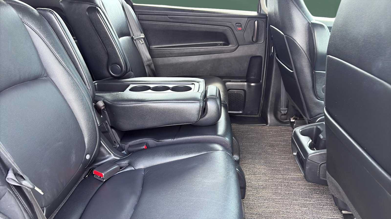 Used 2025 Honda Odyssey EX-L image 19