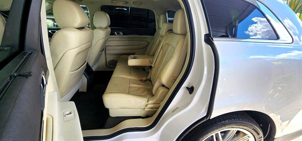 Used 2018 Lincoln MKT AWD w/ Technology Package image 23