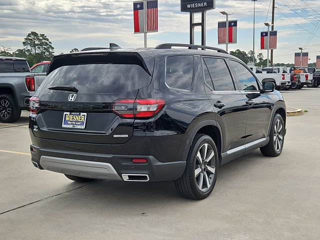 Used 2025 Honda Pilot Touring image 5