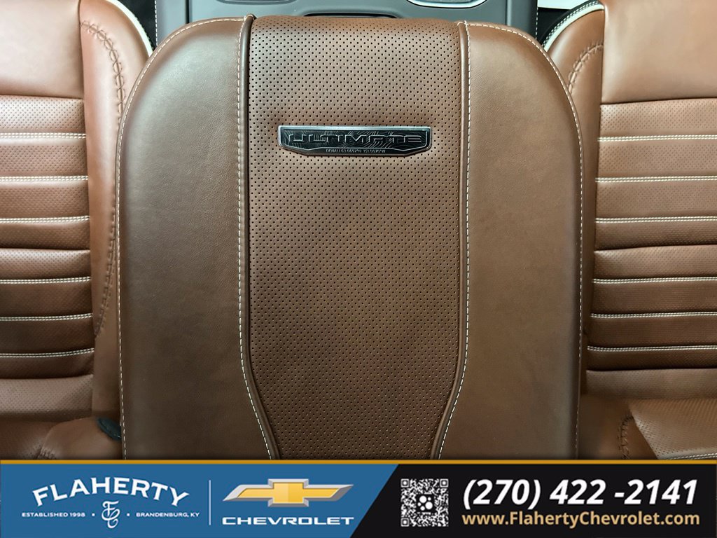 Used 2025 GMC Sierra 2500 Denali Ultimate w/ Max Trailering Package AWD/4WD image 33