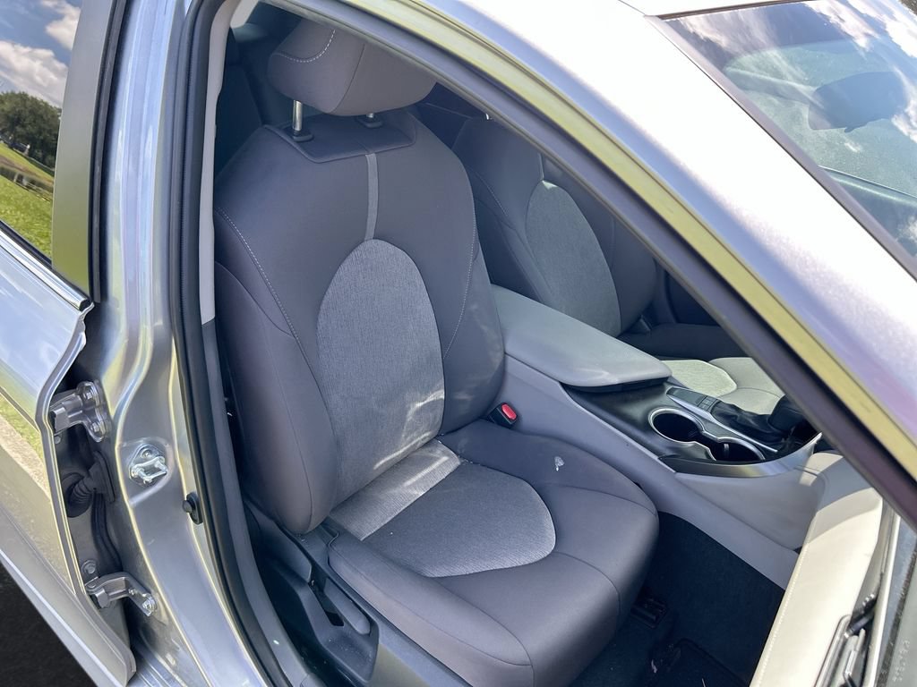 Used 2023 Toyota Camry LE FWD image 29