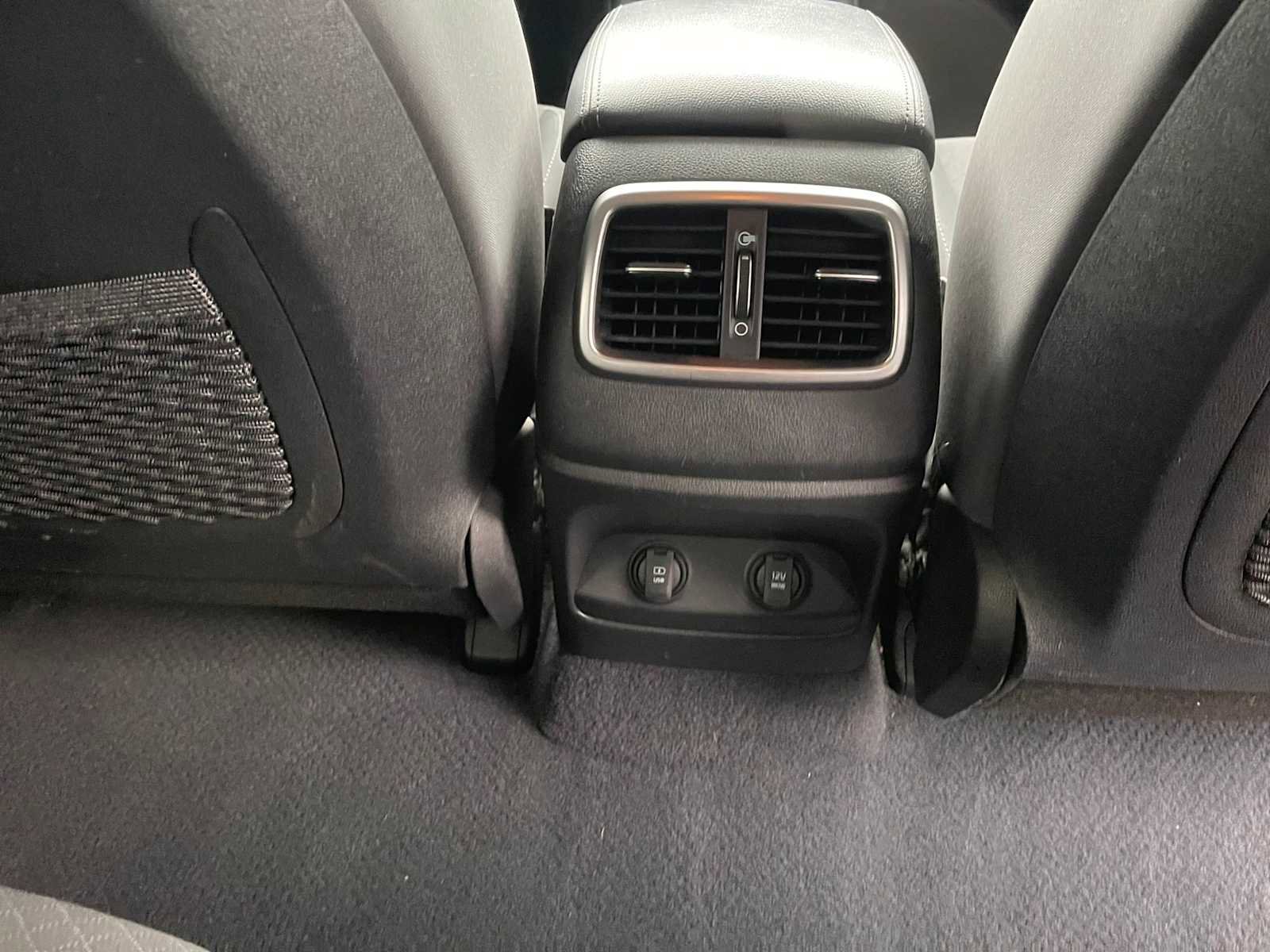 Used 2020 Kia Sorento FWD V6 image 27