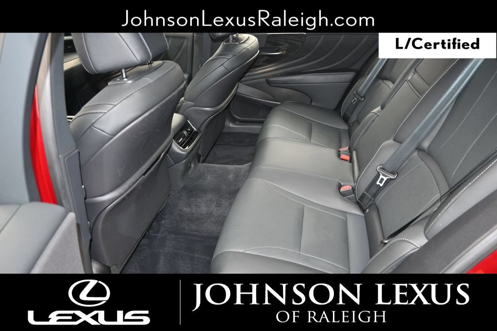 Certified 2021 Lexus LS 500 w/ Accessory Package (Z2) RWD image 12