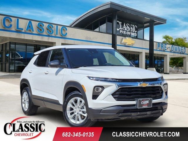 Used 2024 Chevrolet TrailBlazer LS w/ LS Convenience Package image 1