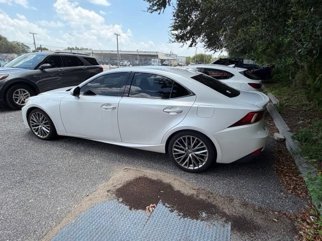 Used 2016 Lexus IS 300 AWD w/ Navigation System Package image 4