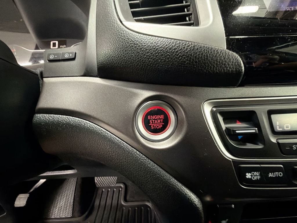Used 2020 Honda Ridgeline RTL image 16