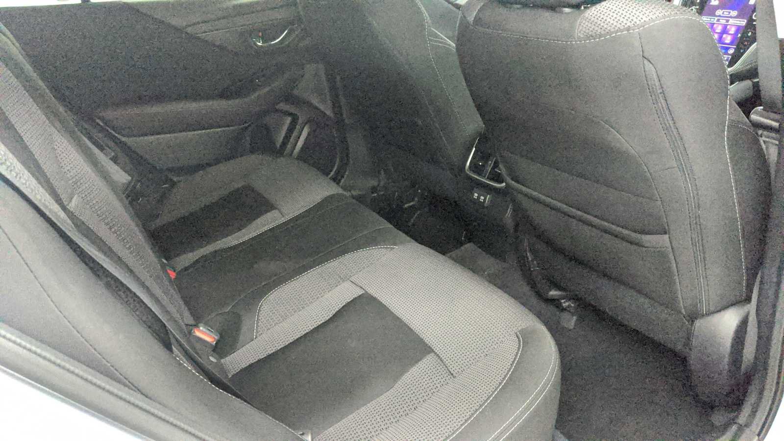 Certified 2022 Subaru Outback Premium image 29