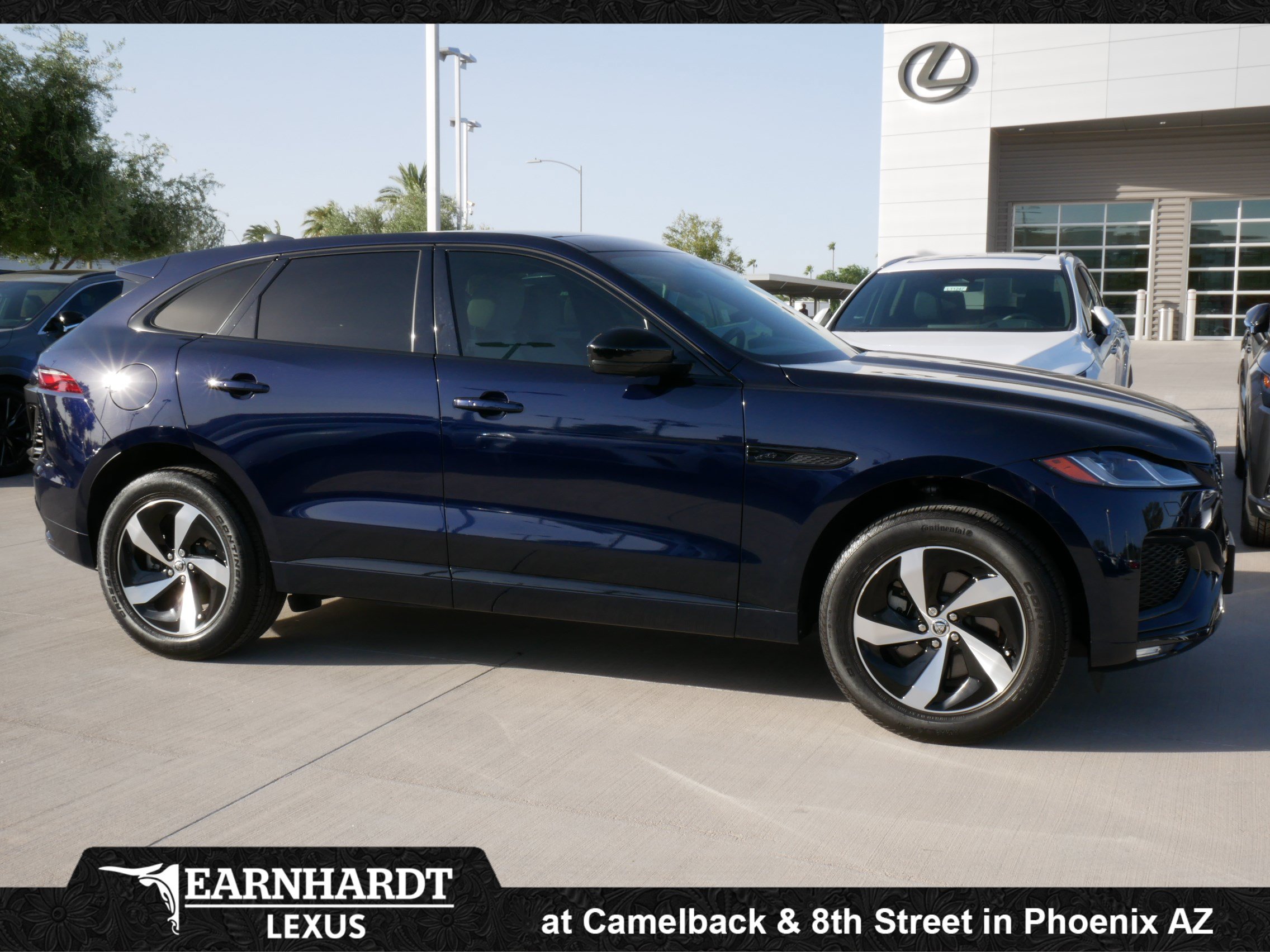 Used 2025 Jaguar F-PACE R-Dynamic S AWD/4WD image 13