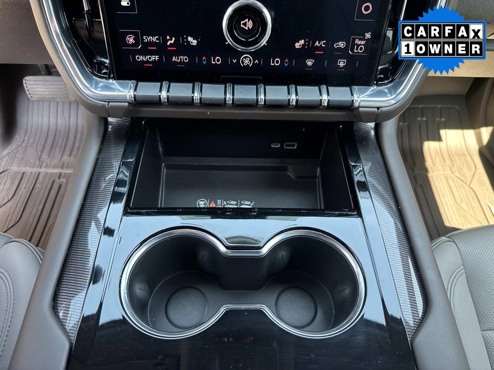 Used 2025 GMC Yukon Elevation w/ LPO, Floor Liner Package AWD/4WD image 33