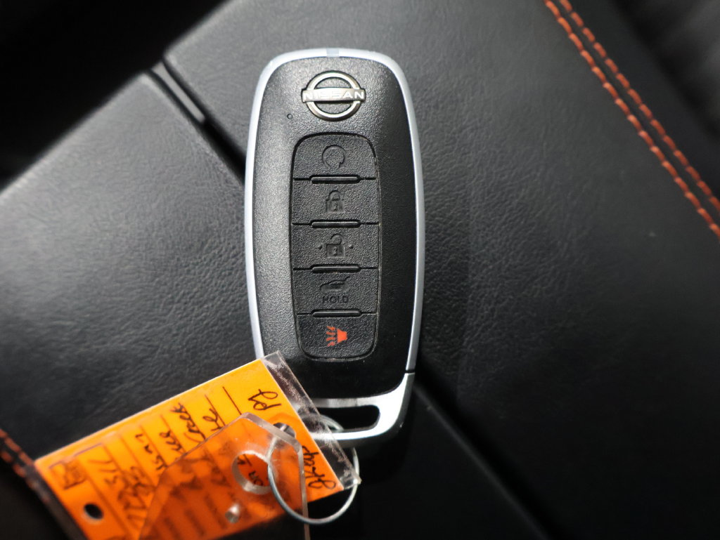 Used 2025 Nissan Rogue SV AWD/4WD image 28