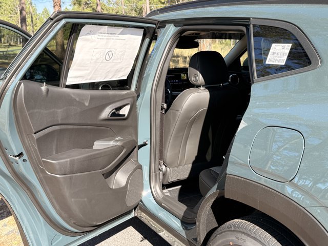 New 2026 Chevrolet Trax LT w/ Driver Confidence Package image 25