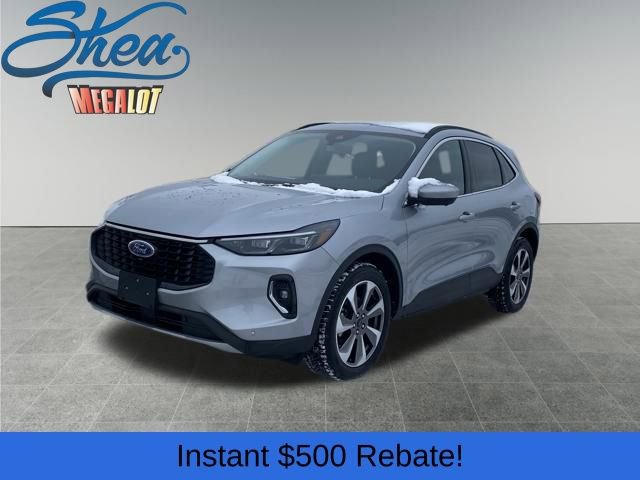 Used 2023 Ford Escape Platinum image 1