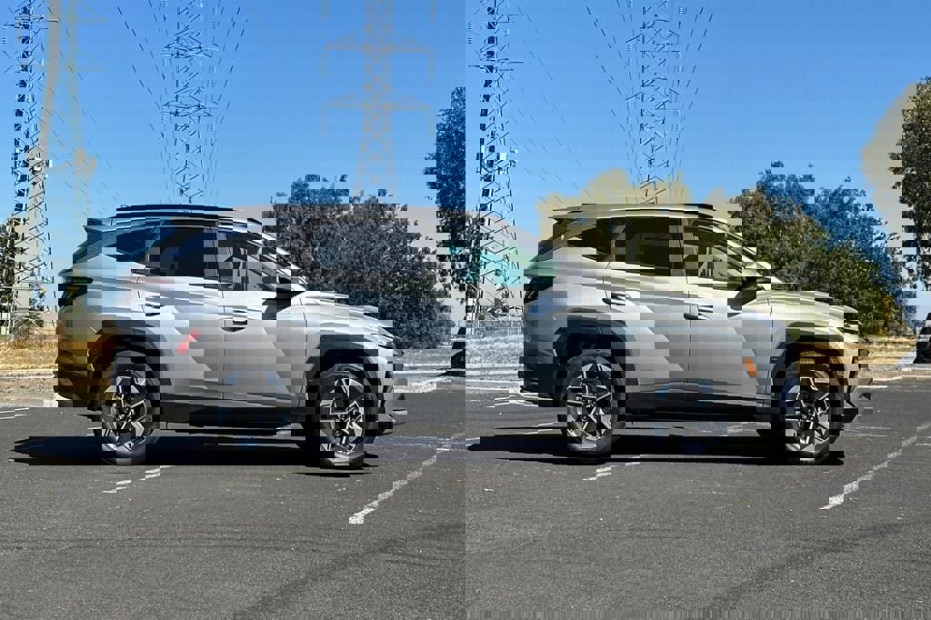 Used 2025 Hyundai Tucson SEL image 3