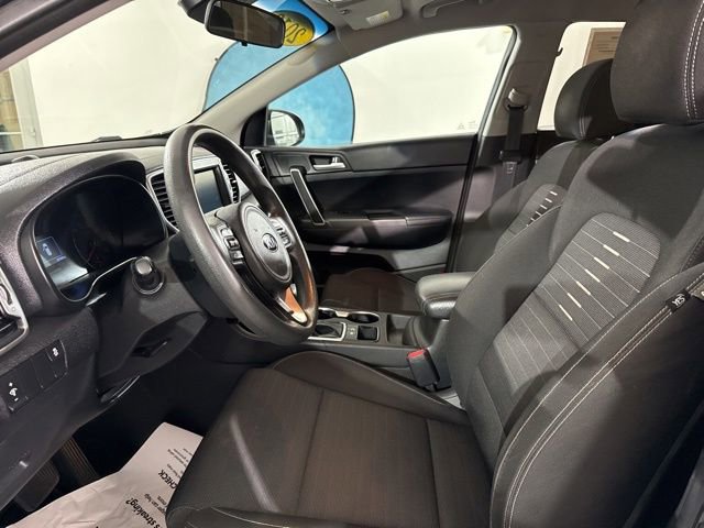 Used 2019 Kia Sportage LX w/ Option Group 017 FWD image 18
