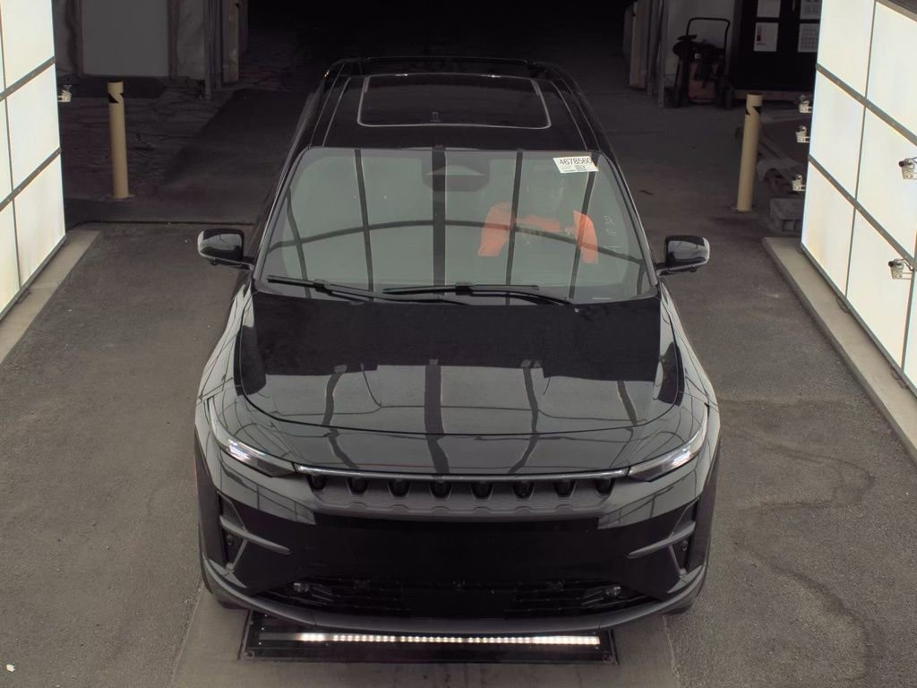 Used 2024 Jeep Wagoneer Launch Edition image 3