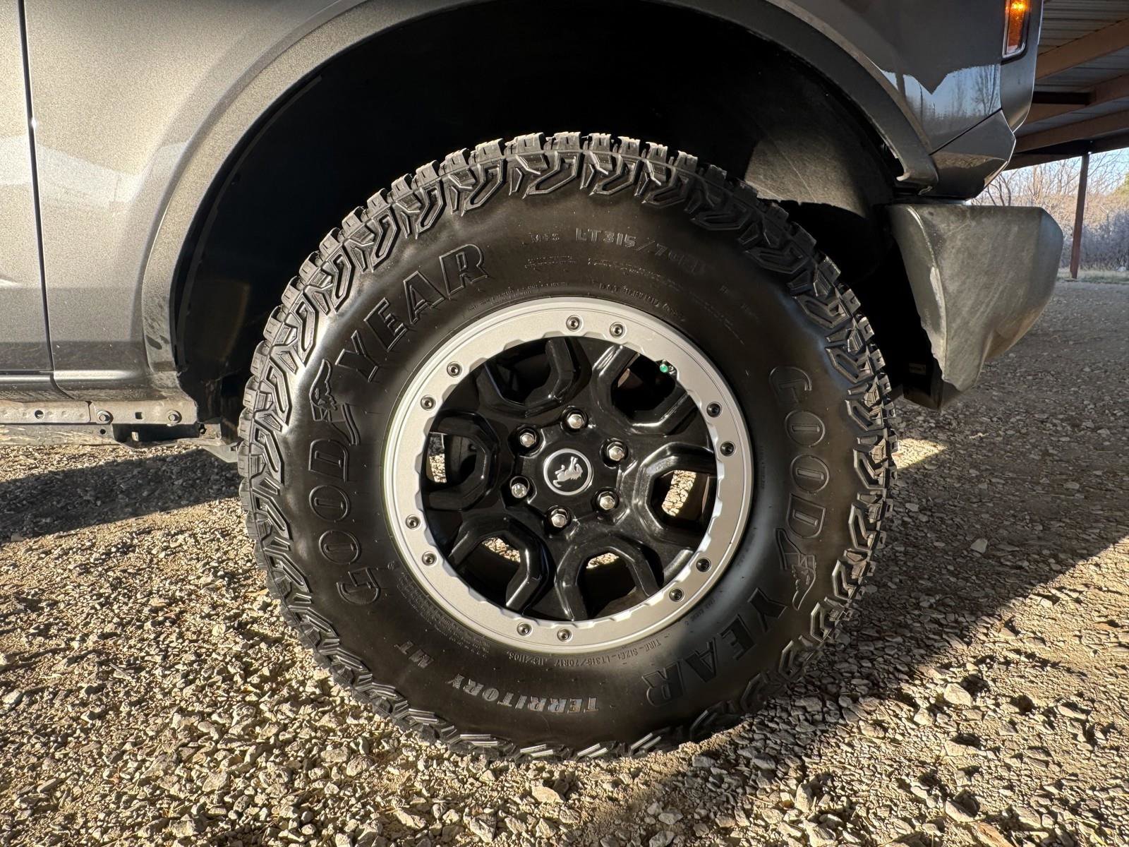 Used 2023 Ford Bronco Big Bend w/ Sasquatch Package image 44