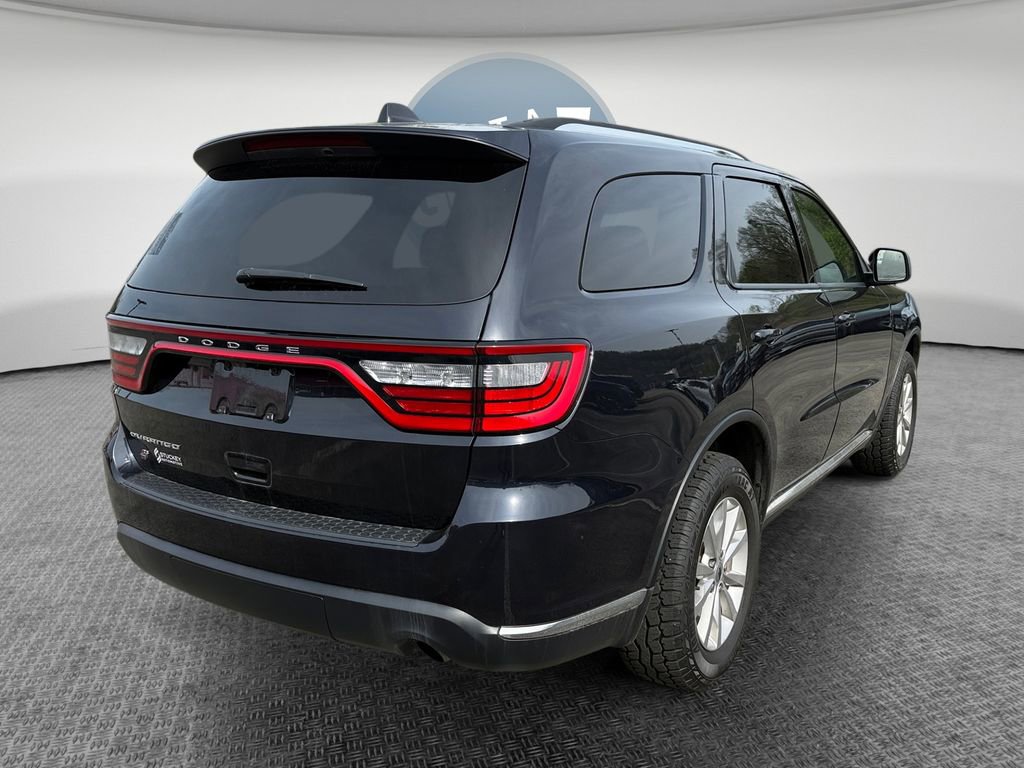 Used 2024 Dodge Durango SXT image 3