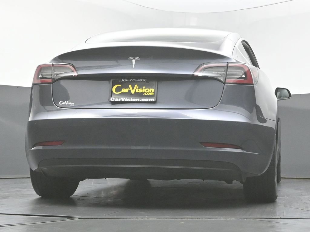 Used 2020 Tesla Model 3 Standard Range Plus RWD image 46