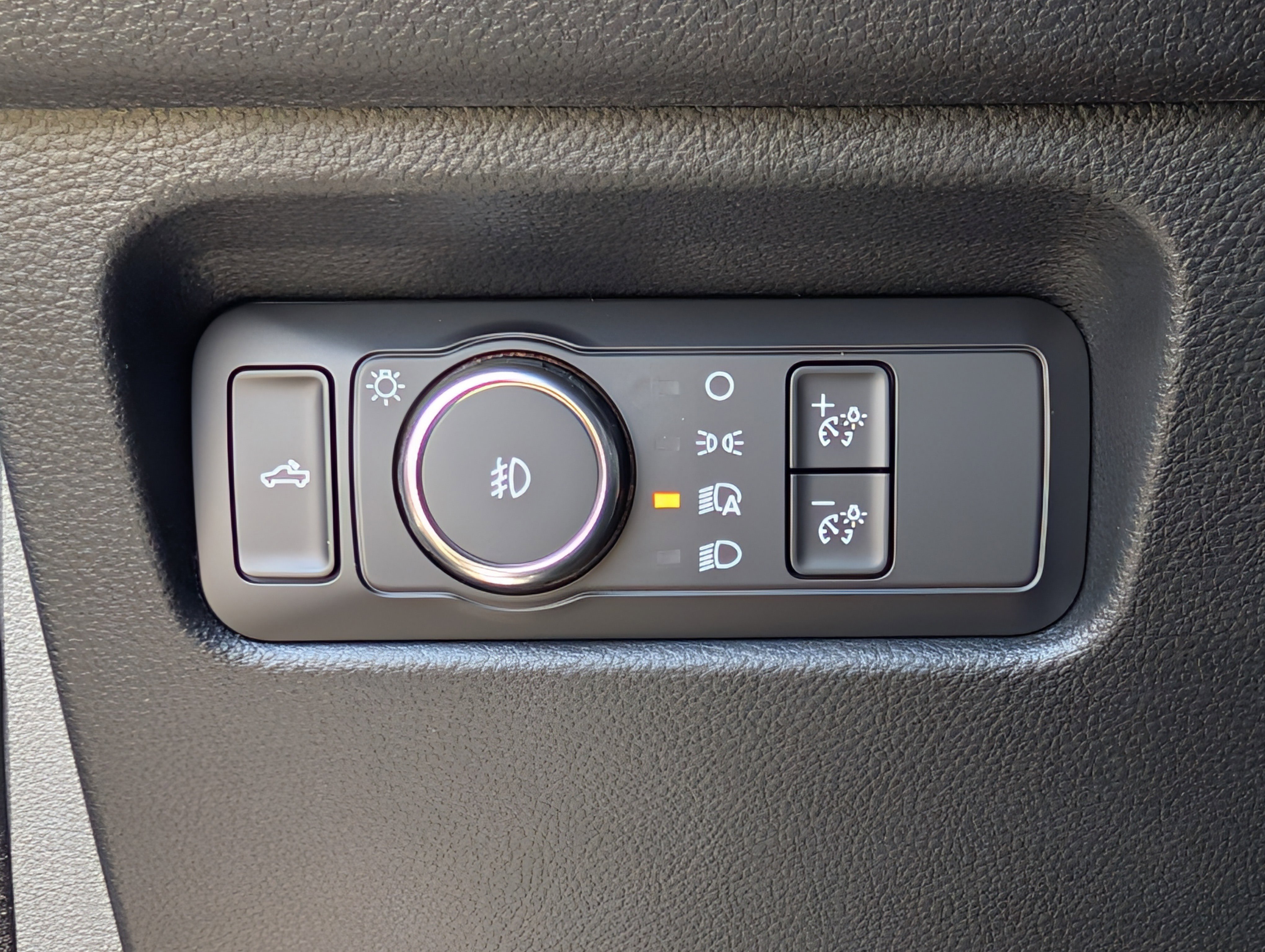 New 2025 Ford Ranger XLT w/ Equipment Group 301A High image 23