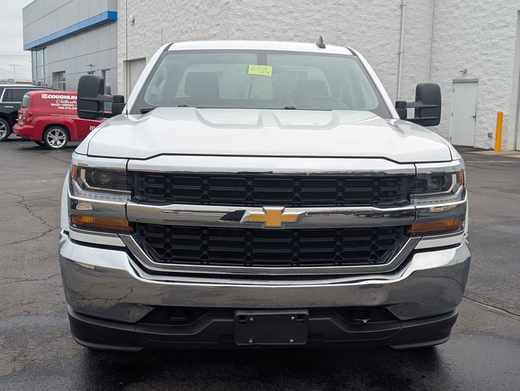 Used 2019 Chevrolet Silverado 1500 LT image 2