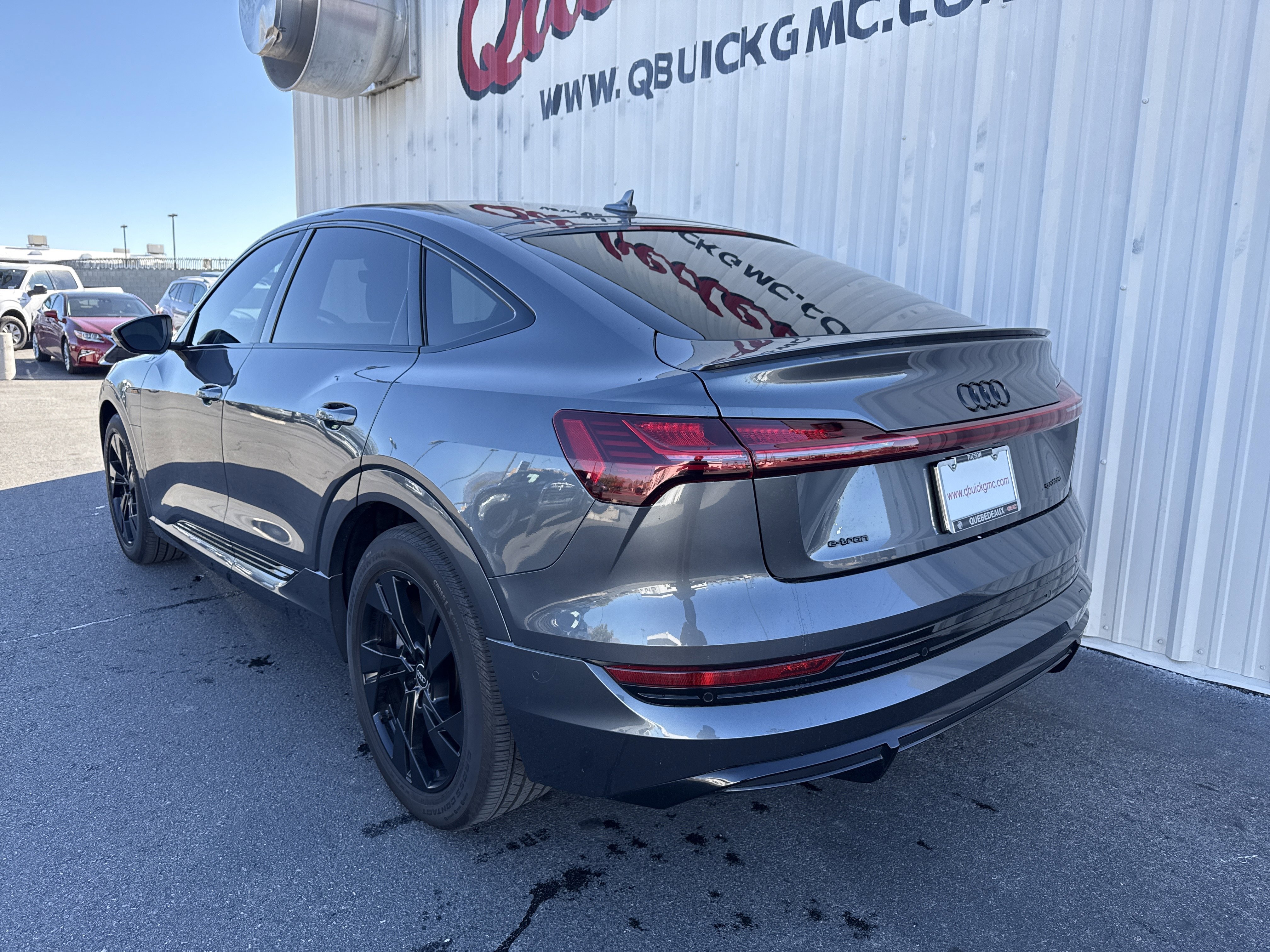 Used 2023 Audi e-tron Premium w/ Convenience Plus Package image 12