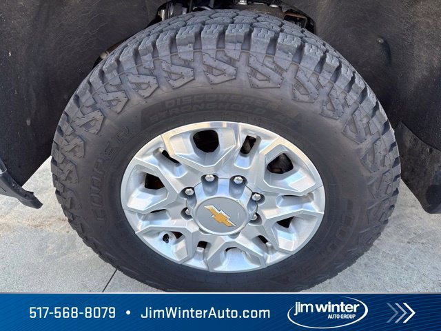 Used 2024 Chevrolet Silverado 2500 LT w/ All Star Edition AWD/4WD image 3