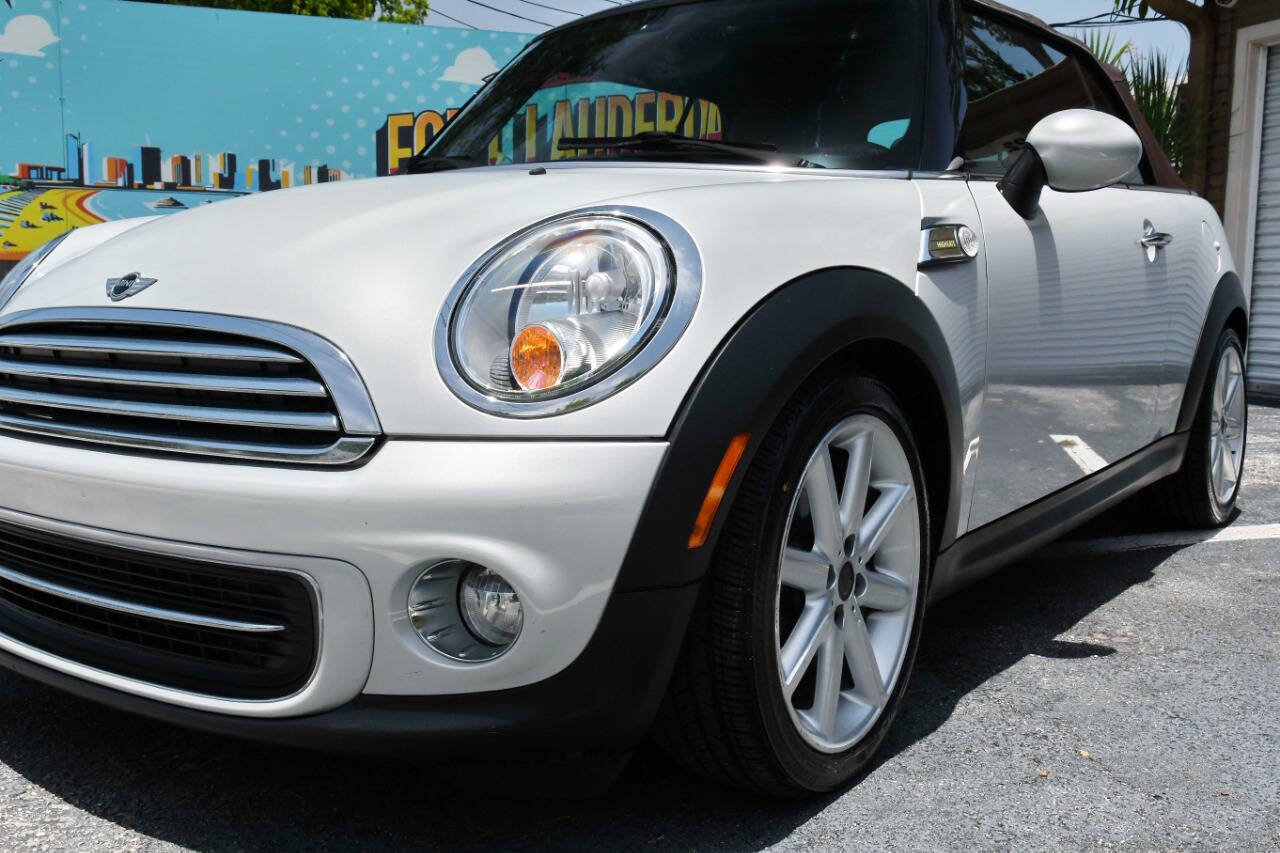 Used 2013 MINI Cooper Convertible w/ Highgate Pkg FWD image 5