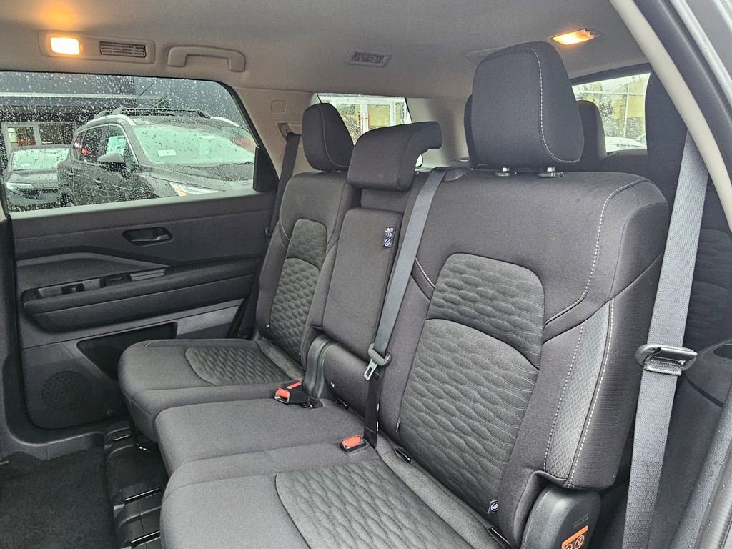 Certified 2025 Nissan Pathfinder SV AWD/4WD image 14