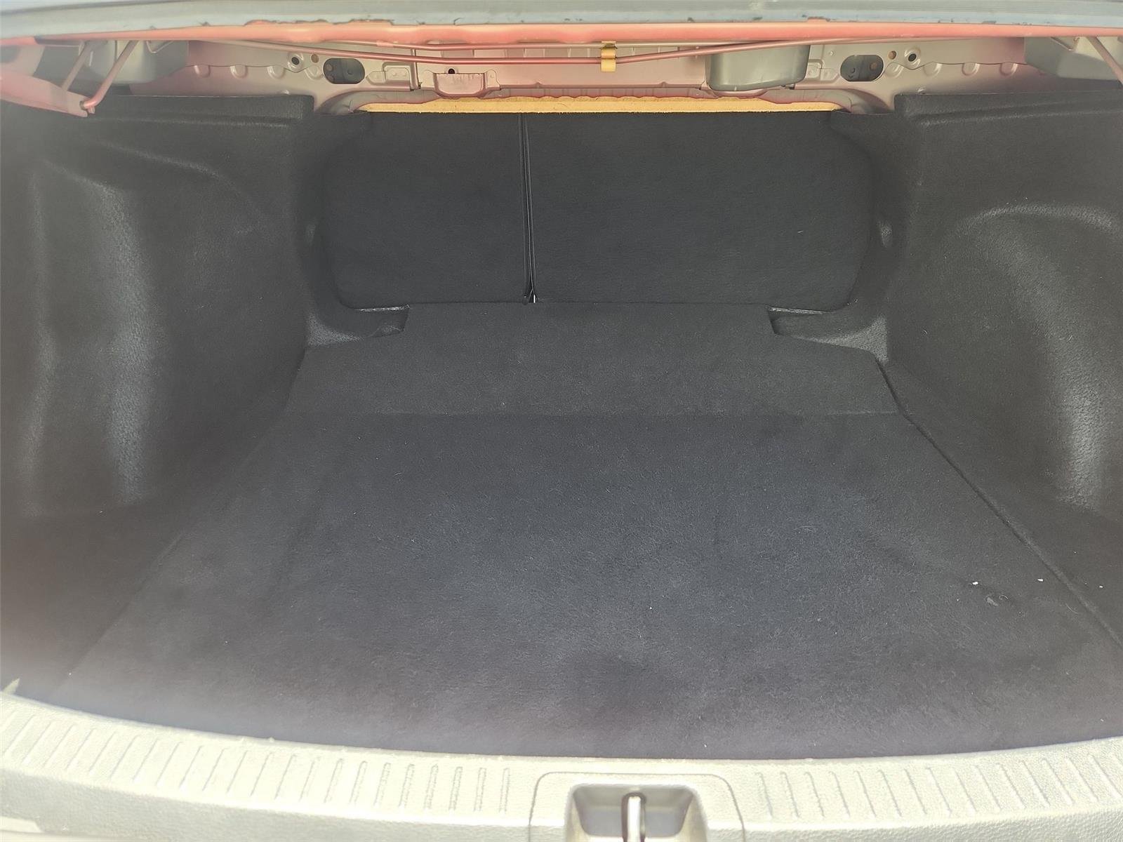 Used 2020 Toyota Corolla LE FWD image 22